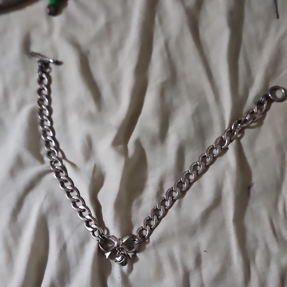 Vintage Early 2000sJuicy Couture Silver-Tone Men's Link Bracelet with Bow Charm